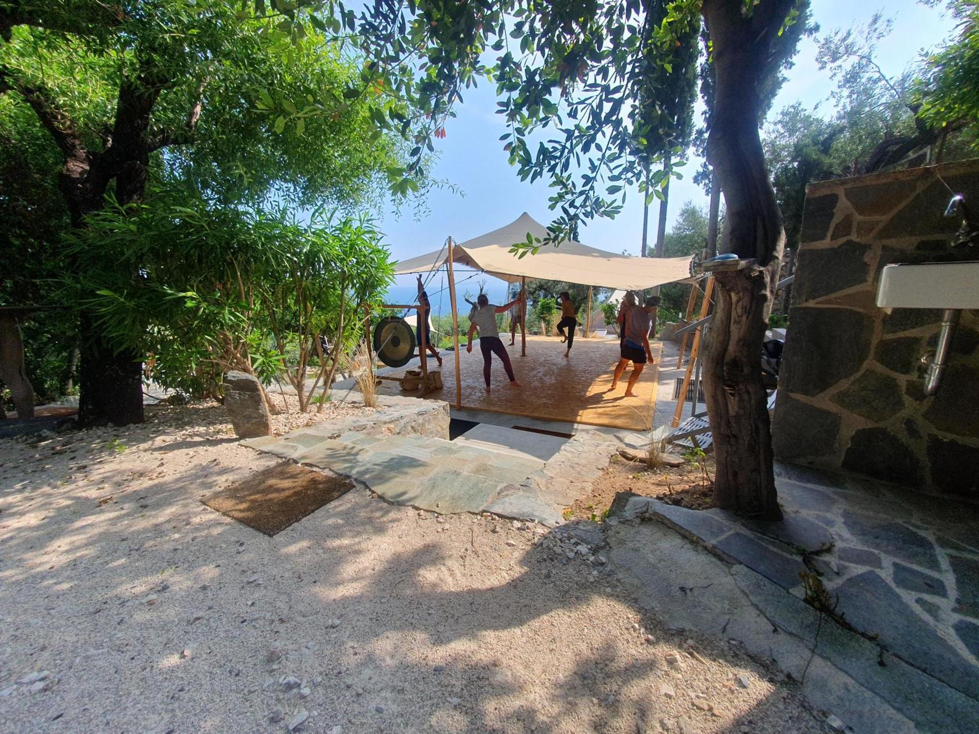 Tirós Studios Kyparissi & Spa מראה חיצוני תמונה
