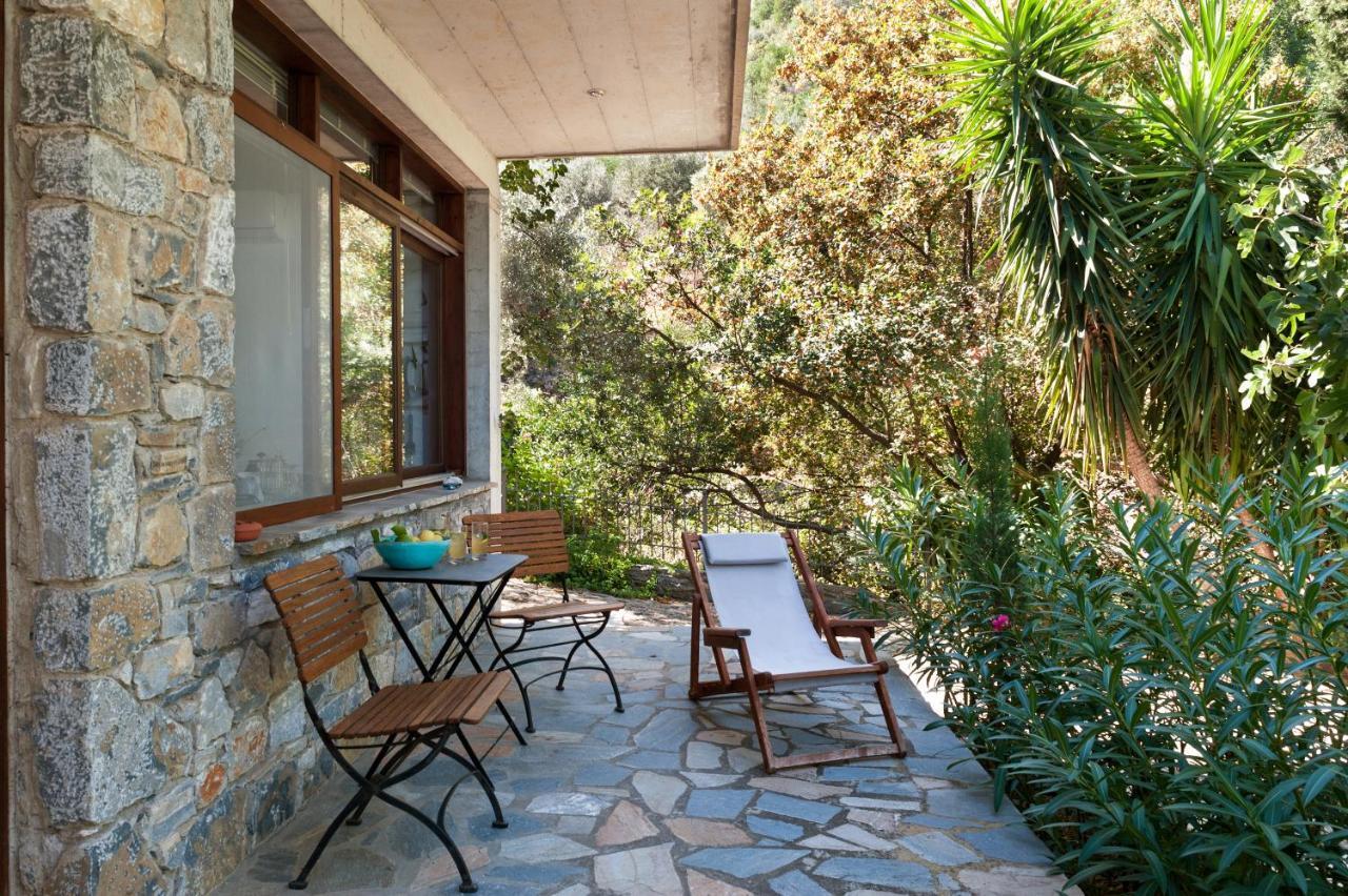 Tirós Studios Kyparissi & Spa מראה חיצוני תמונה